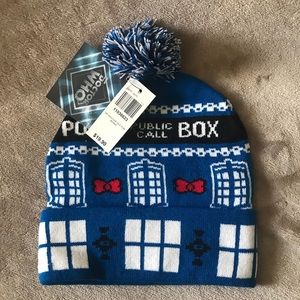 Women’s Doctor Who beanie / stocking cap
